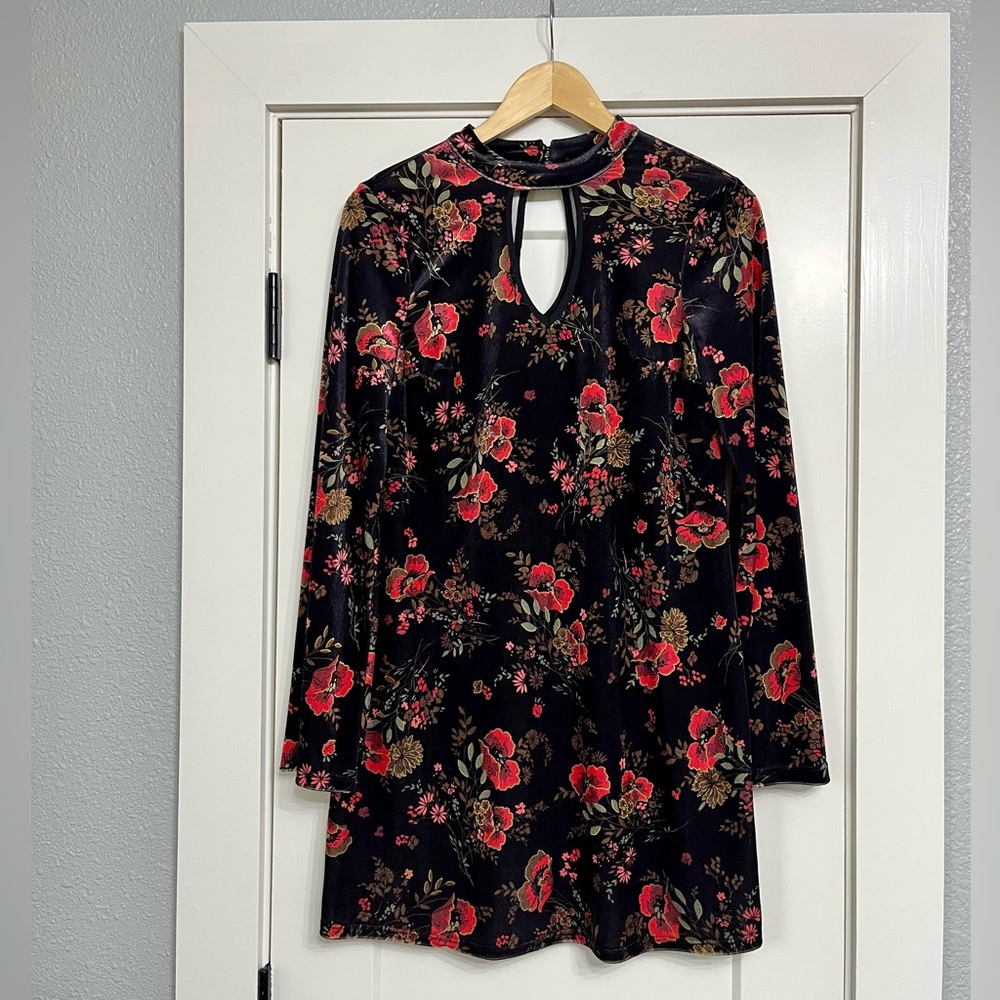 Xhileration Velvet Floral Dress